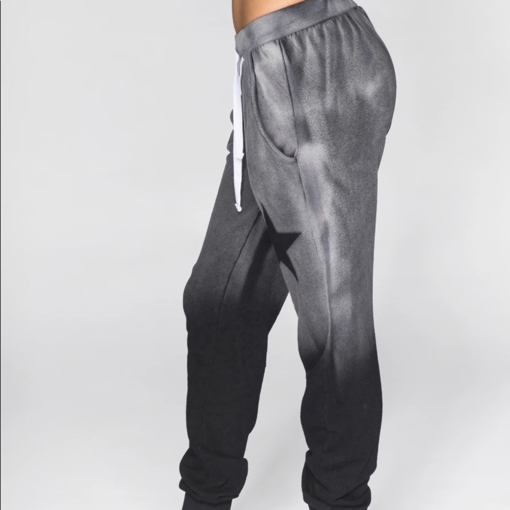 CHRLDR Gradient Sweatpants with Star - Picture 3 of 4